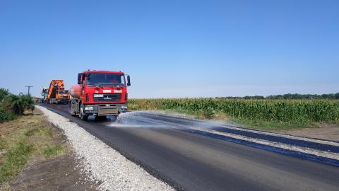 Майже 30 кілометрів асфальту: компанія «Будінвест Інжиніринг» відремонтувала дорогу у Божедарівській громаді