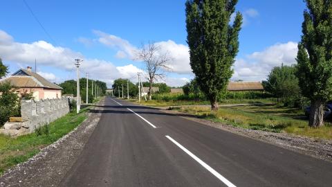 Зв’язали чотири села із центром: компанія «Будінвест Інжиніринг» відремонтувала дорогу у Божедарівській громаді